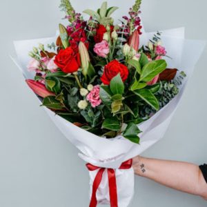 Ashley Rose Bouquet - Same Day Flower Delivery Altona