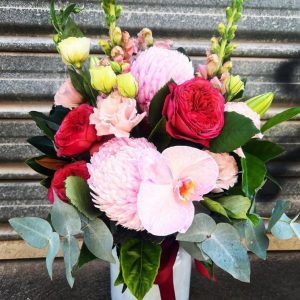 Hannah Ceramic Floral | Wildberry Flowers